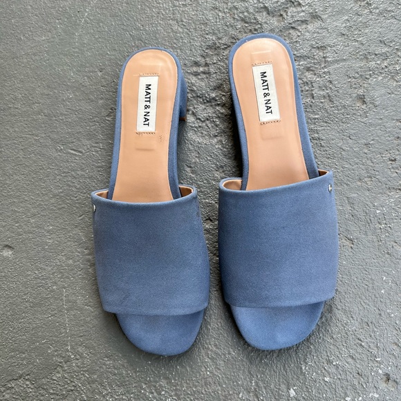 Matt & Nat sandals - Picture 2 of 4